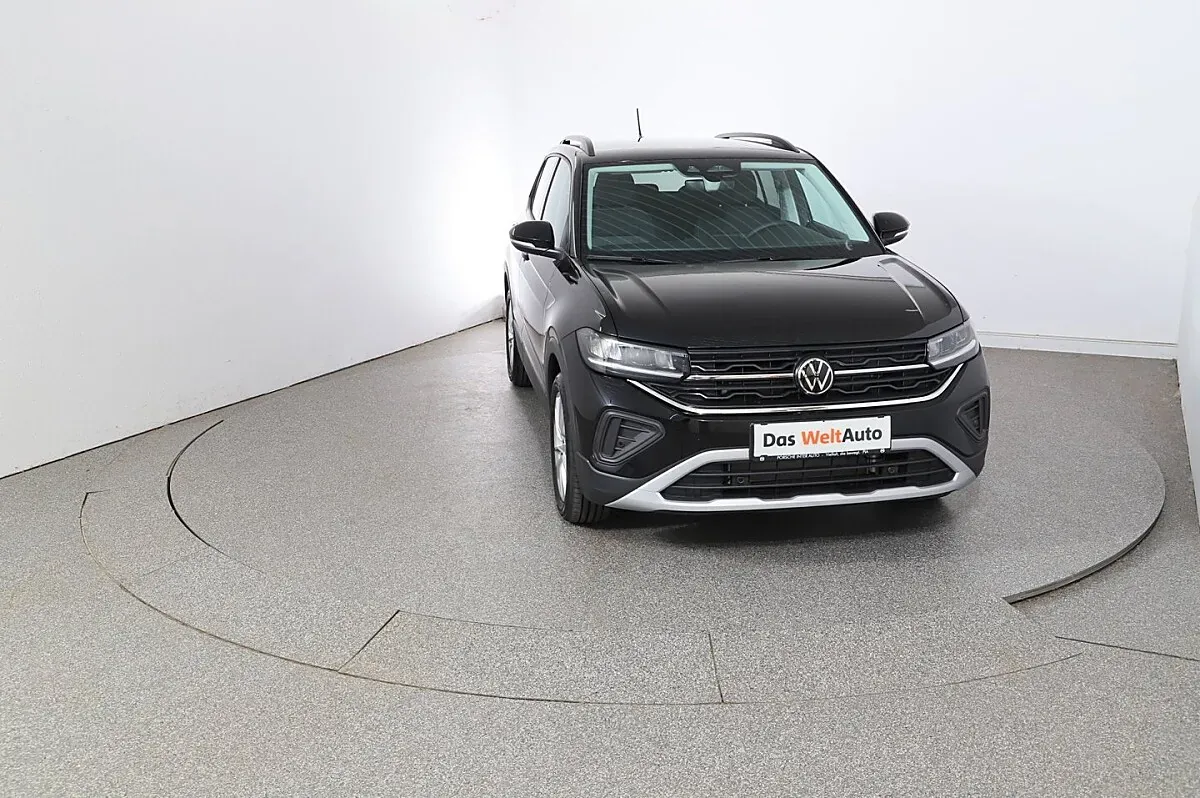 Volkswagen T-Cross 2026 photo 2