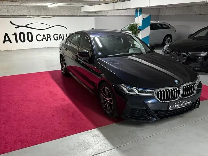 BMW 530I