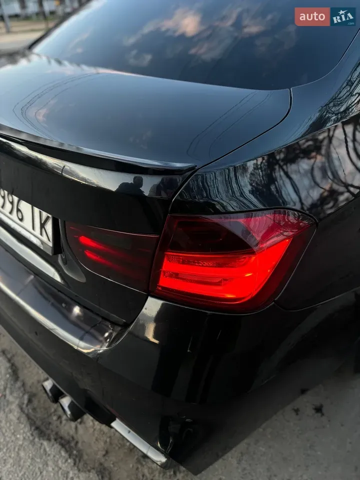 BMW 3 Series 2012 photo 5