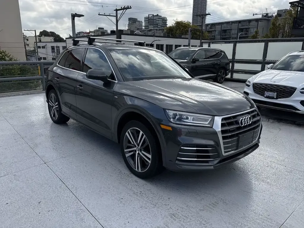 Audi Q5 2018 photo 2