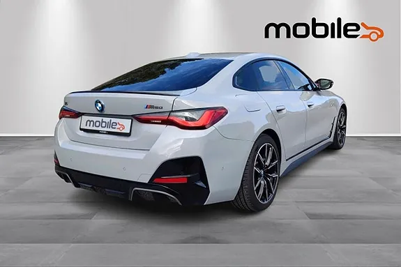 BMW I4 2022 photo 3