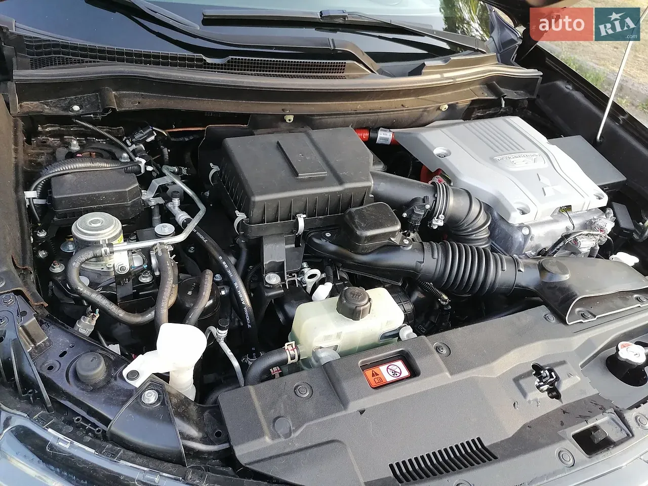 Mitsubishi Outlander 2021 photo 5