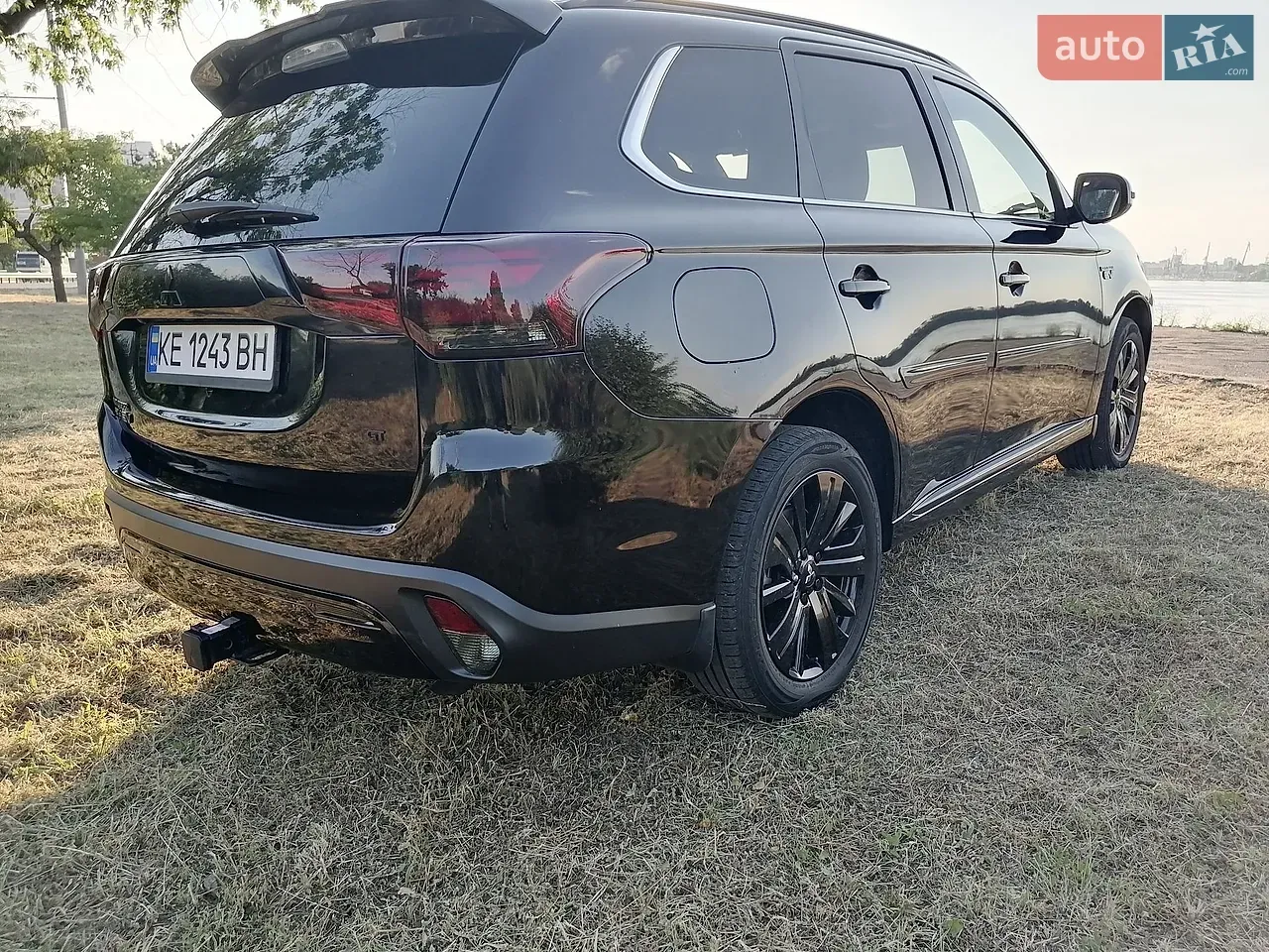 Mitsubishi Outlander 2021 photo 3
