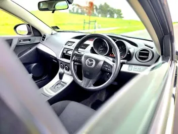 Mazda Axela 2010 photo 3