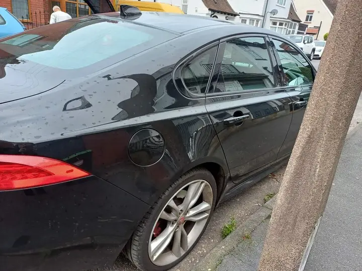 Jaguar Xf 2017 photo 4