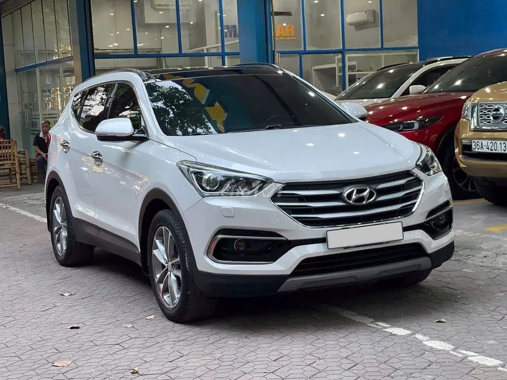 Hyundai Santa Fe photo 3