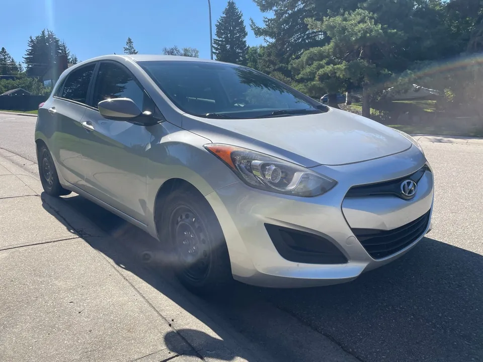 Hyundai Elantra Gt 2013 photo 4