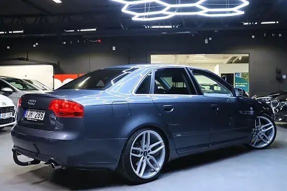 Audi A4 2006 photo 5