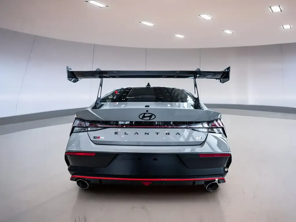 Hyundai Elantra 2026 photo 5