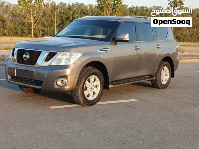Nissan Patrol 2013 photo 2