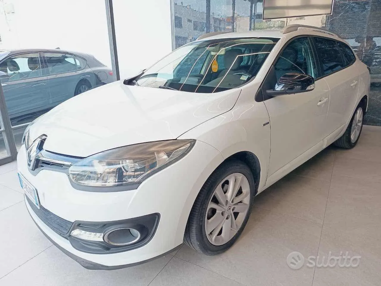 Renault Megane 2016 photo 2