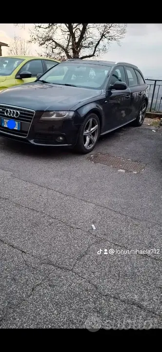 Audi A4 2010 photo 4
