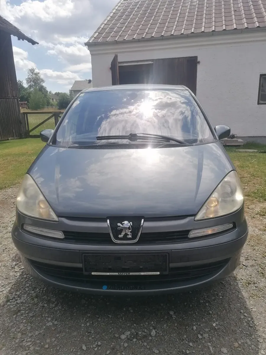 Peugeot 807 2008 photo 3