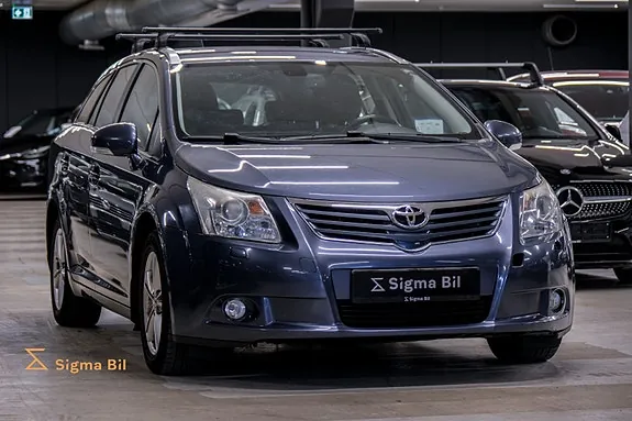 Toyota Avensis 2010 photo 2