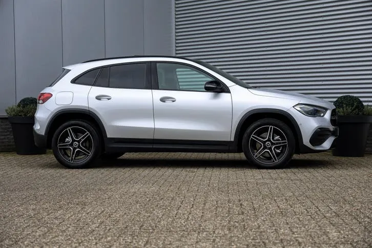 Mercedes-Benz Gla 2021 photo 2