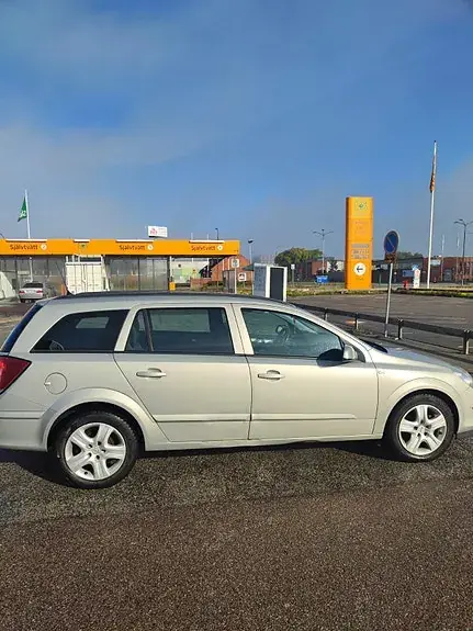 Opel Astra 2009 photo 5