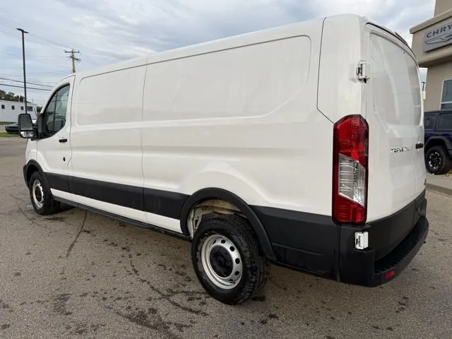 Ford Transit 2025 photo 5