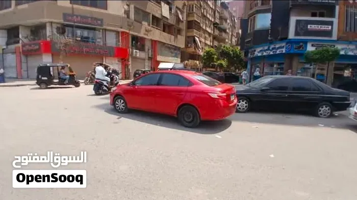 Toyota Yaris 2015 photo 2