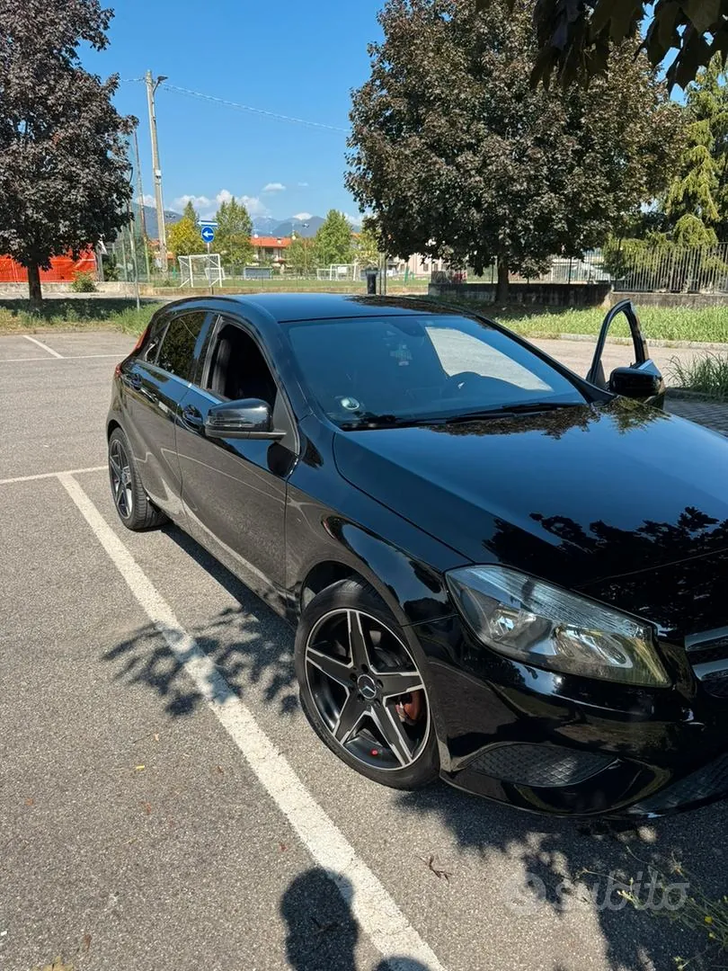 Mercedes-Benz A200 2014 photo 4