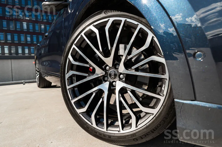 Audi Q8 2025 photo 3