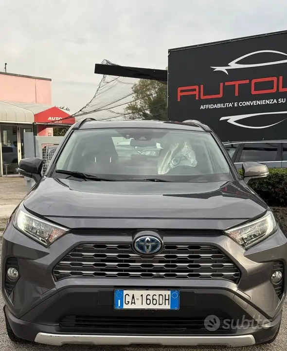 Toyota Rav4 2020 photo 3