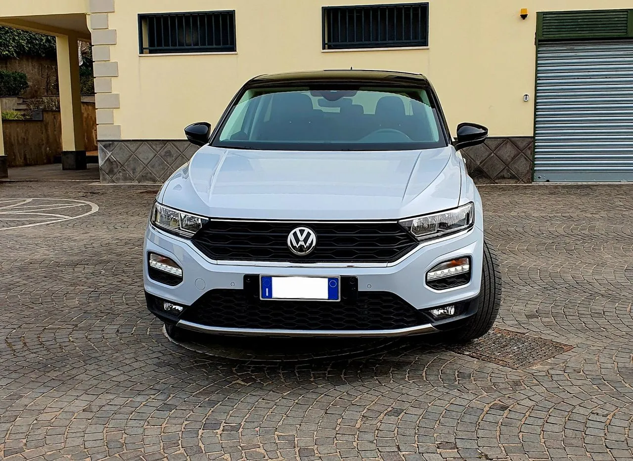 Volkswagen T-Roc 2021 photo 2