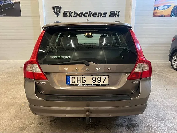 Volvo V70 2010 photo 5