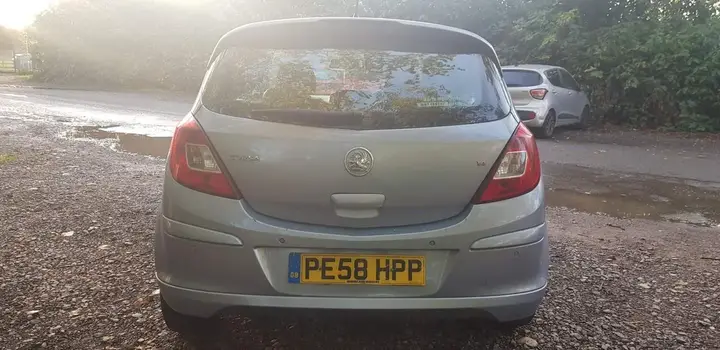 Vauxhall Corsa 2008 photo 3