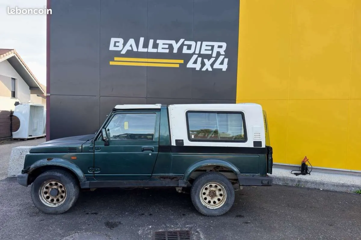 Suzuki Samurai 1999 photo 2