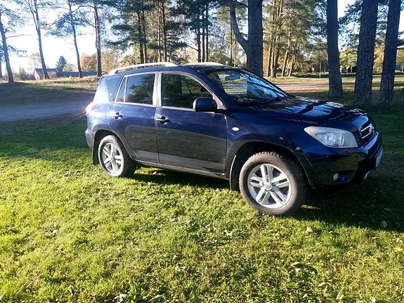 Toyota Rav4 2009 photo 3
