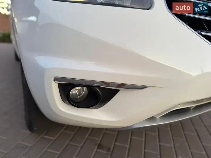 Renault Koleos 2012 photo 4