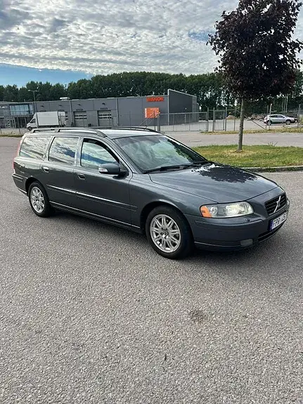 Volvo V70 2007 photo 2