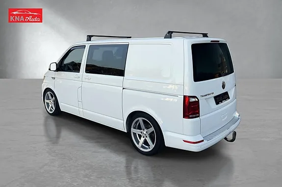 Volkswagen Transporter 2018 photo 4