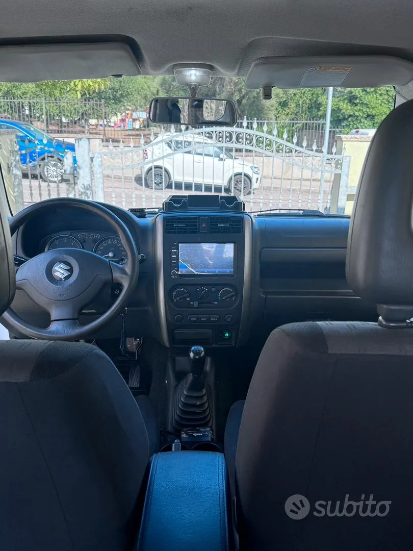 Suzuki Jimny 2013 photo 4