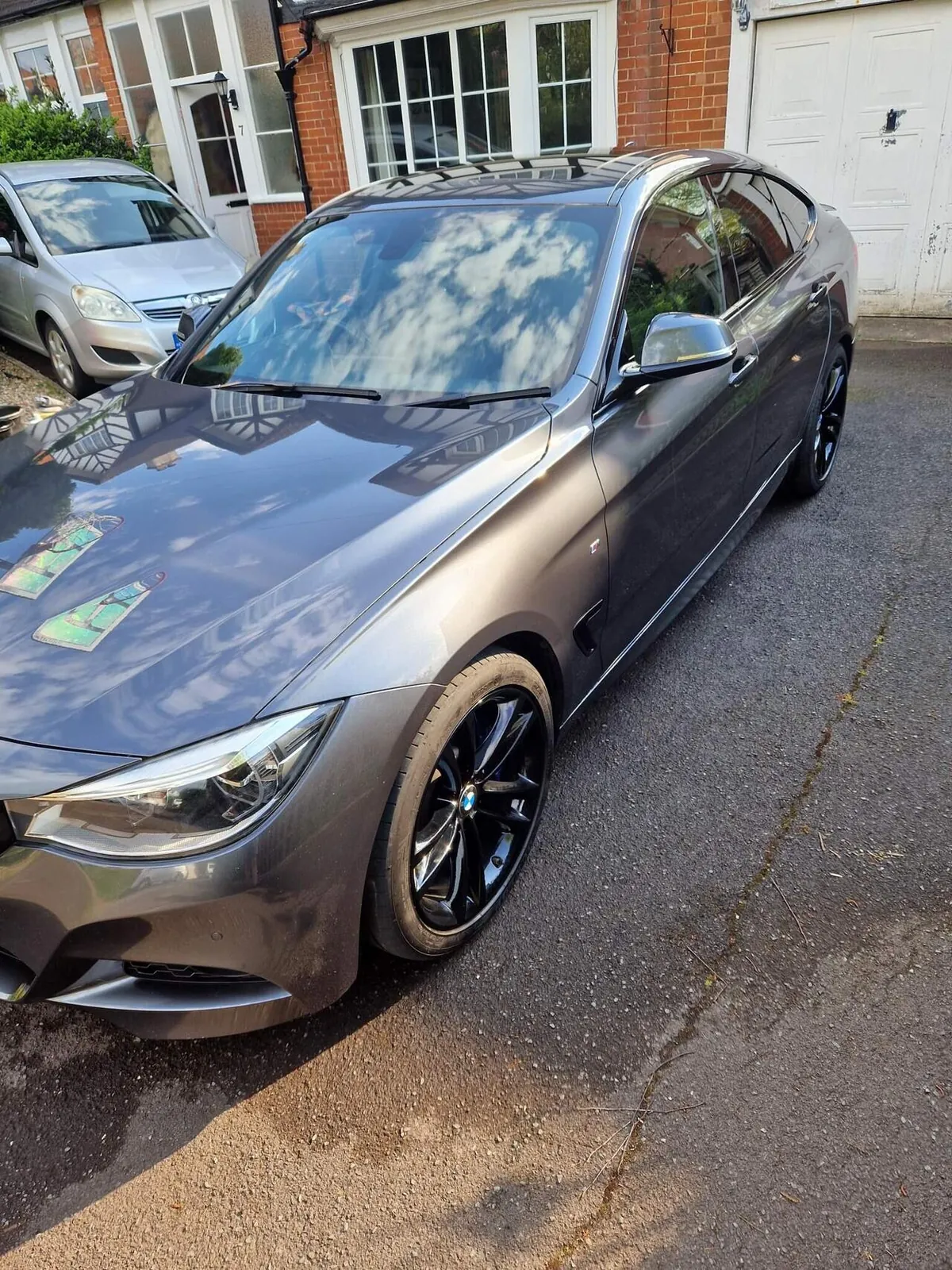 BMW 3 Series 2016 photo 2