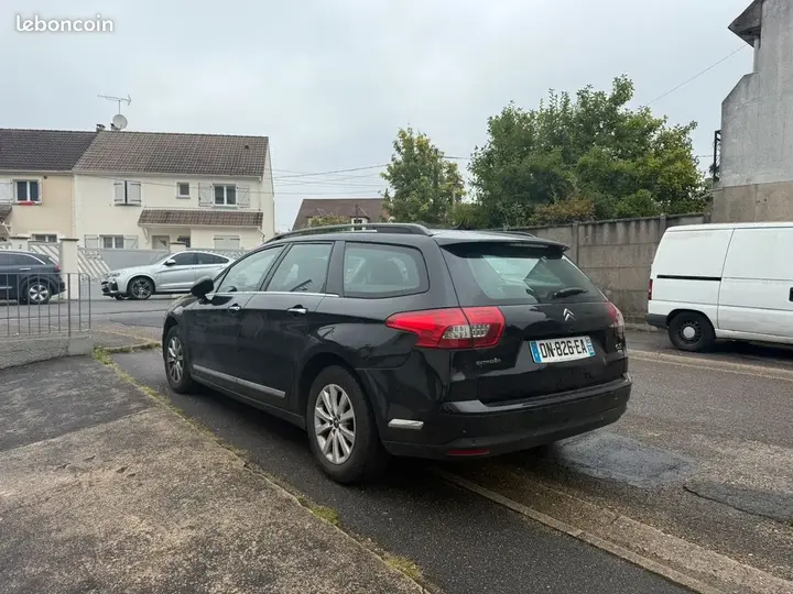 Citroen C5 2015 photo 2