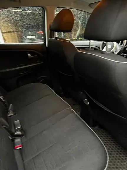Kia Venga 2013 photo 5