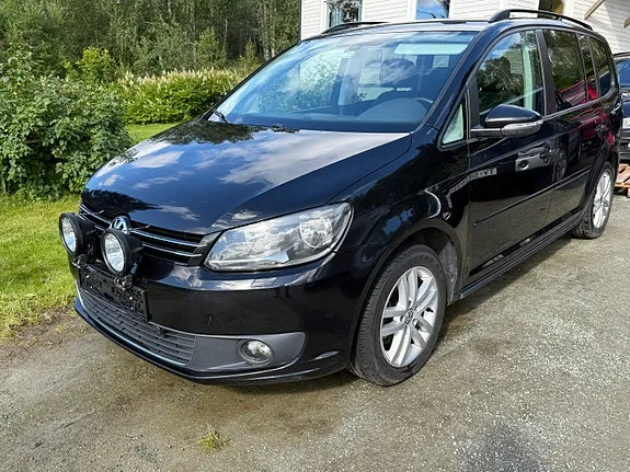 Volkswagen Touran 2013 photo 3