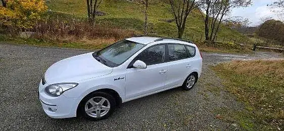 Hyundai I30 2010 photo 4
