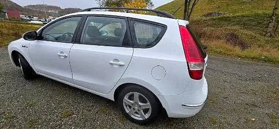 Hyundai I30 2010 photo 5