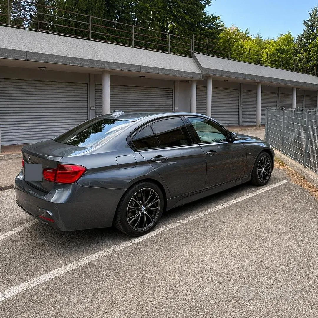 BMW 320D 2014 photo 2