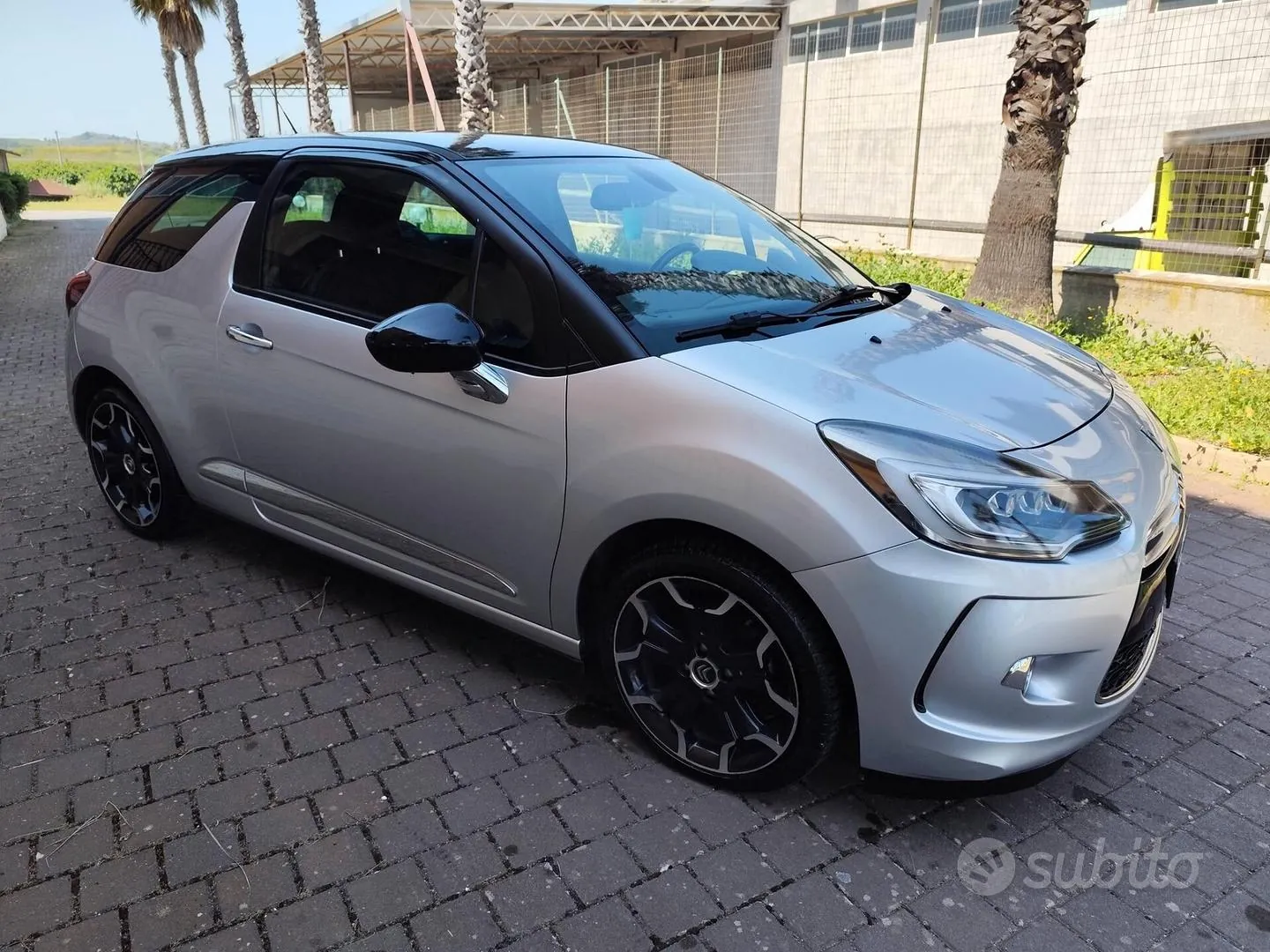 DS Automobiles Ds3 2014 photo 2