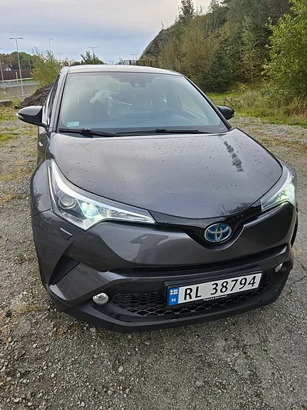 Toyota C-Hr 2019 photo 3