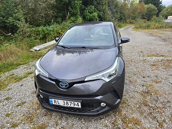 Toyota C-Hr 2019 photo 4