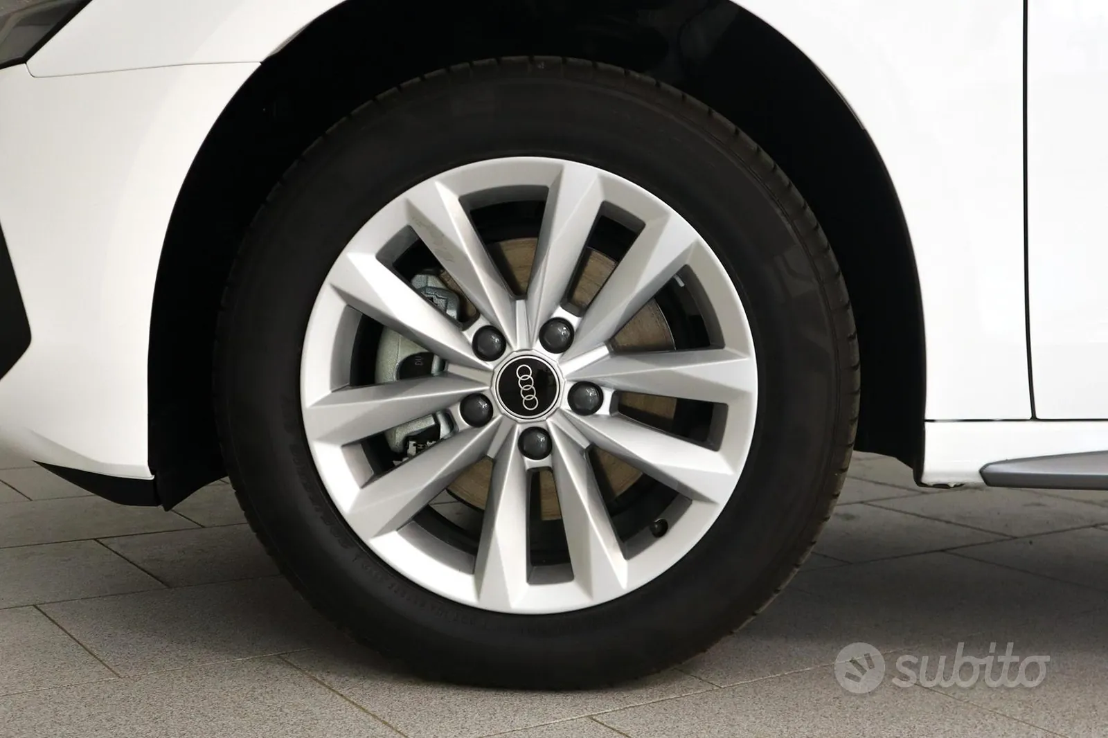 Audi A3 2023 photo 3
