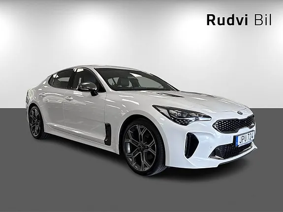 Kia Stinger 2018 photo 3