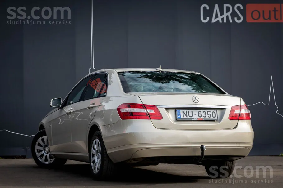Mercedes-Benz E200 2010 photo 4