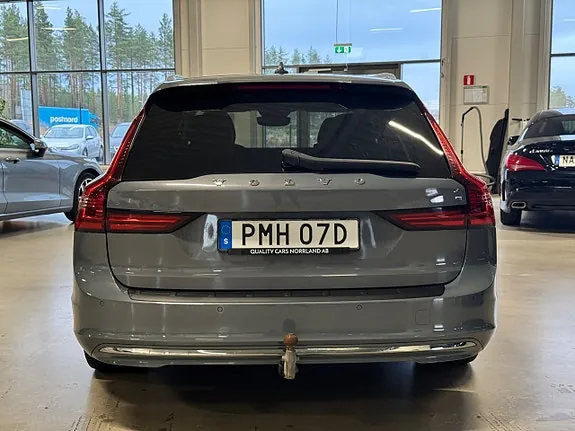Volvo V90 2023 photo 5