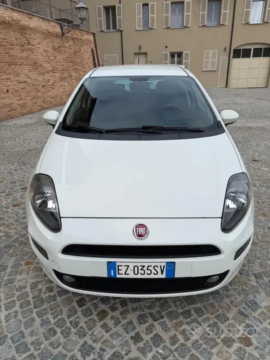 Fiat Punto 2015 photo 3