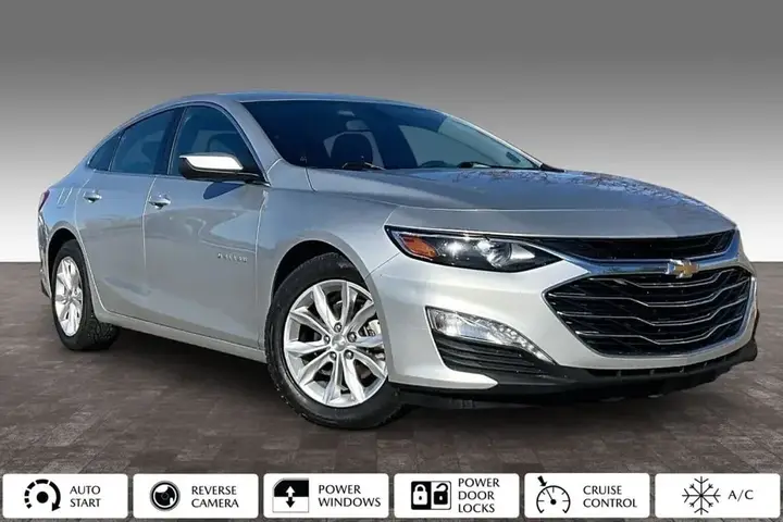 Chevrolet Malibu 2022 photo 2
